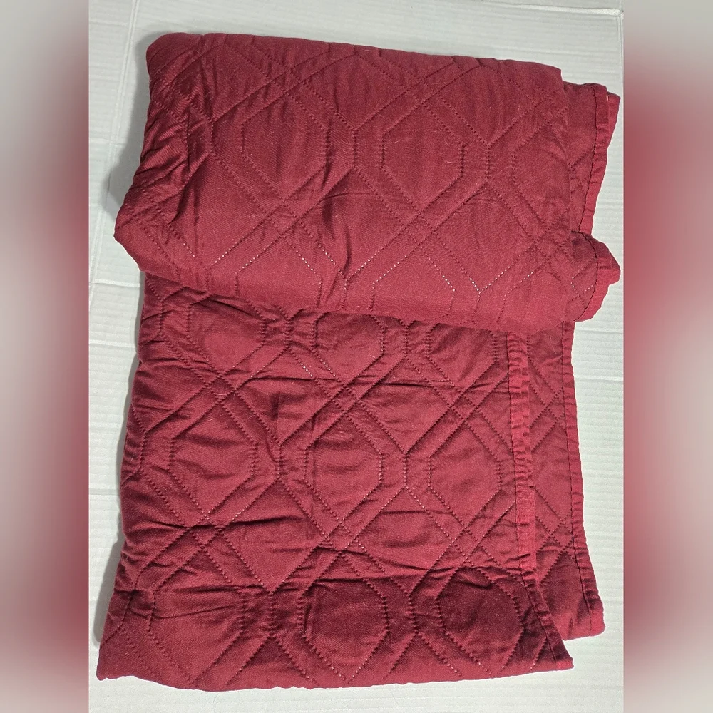 Ameritex Waterproof Reversible Pet Blanket Burgundy 52x82 Sofa Couch Bed Cover